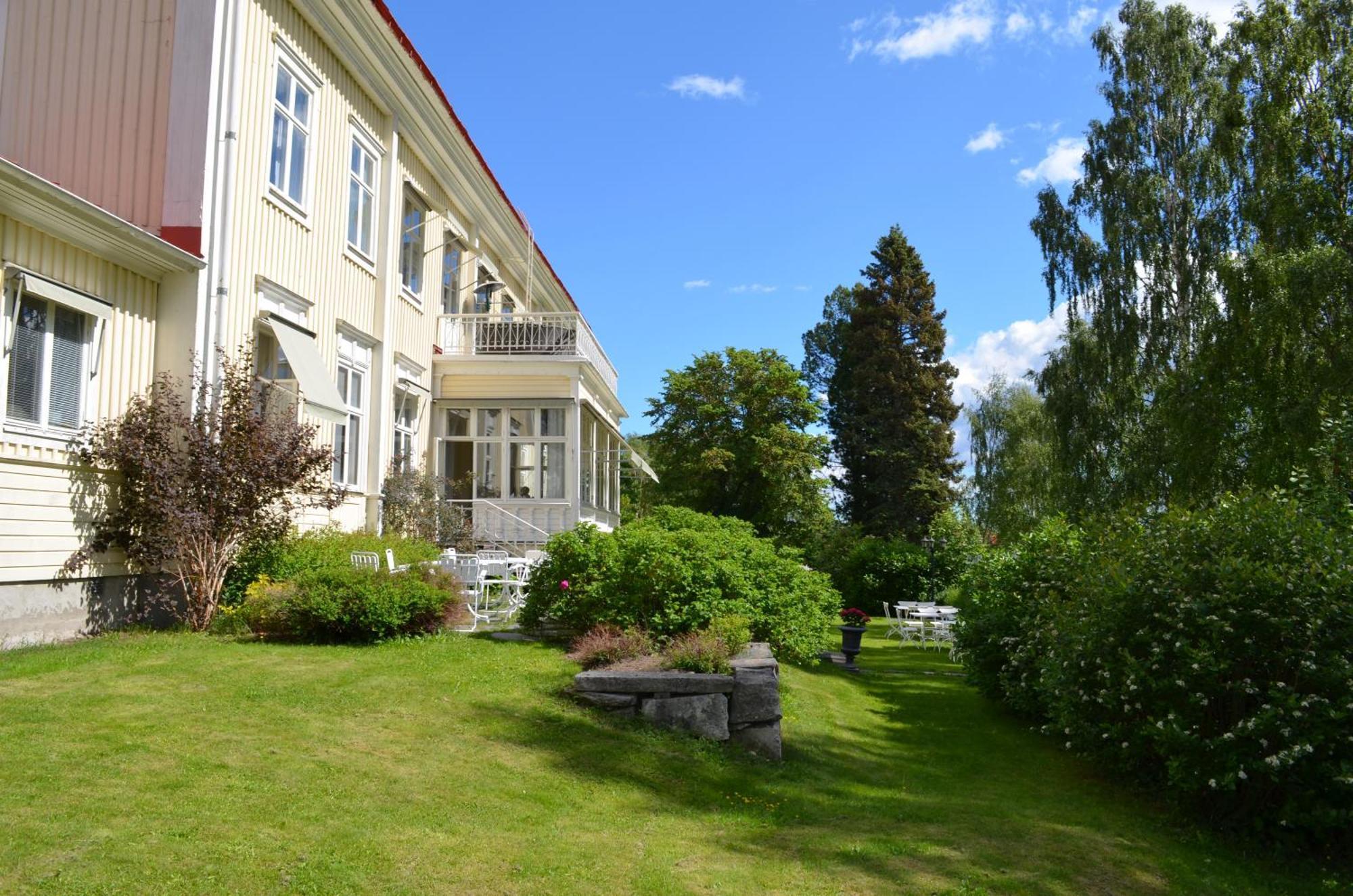 Stiftsgarden Konferens & Hotell Skelleftea Ngoại thất bức ảnh